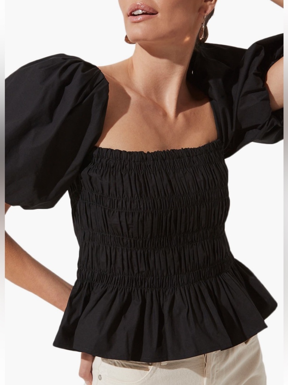 ASTR The Label Savina Puff-Sleeve Top